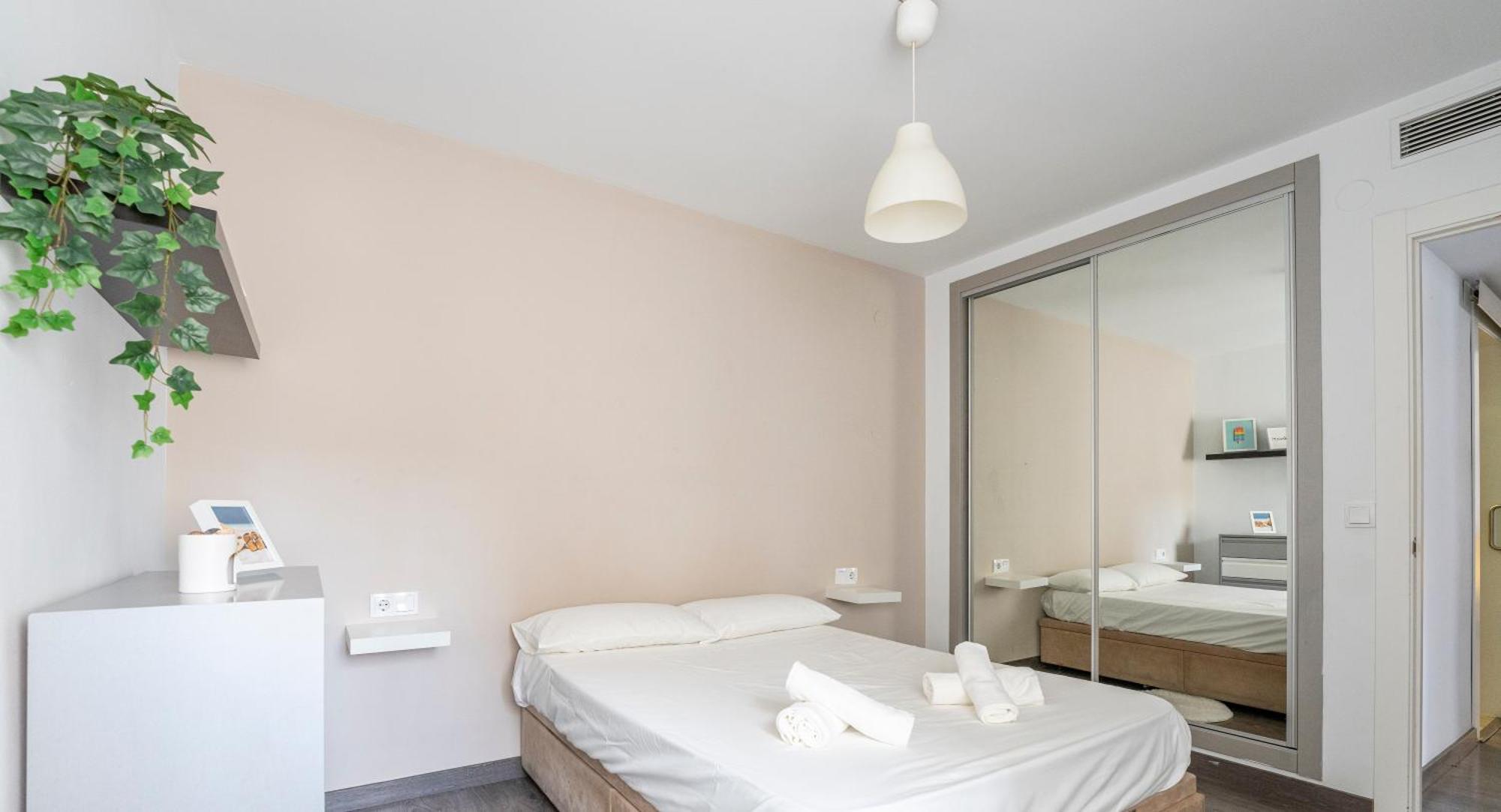 Apartament Ludy'S Vialia Center Málaga Buitenkant foto